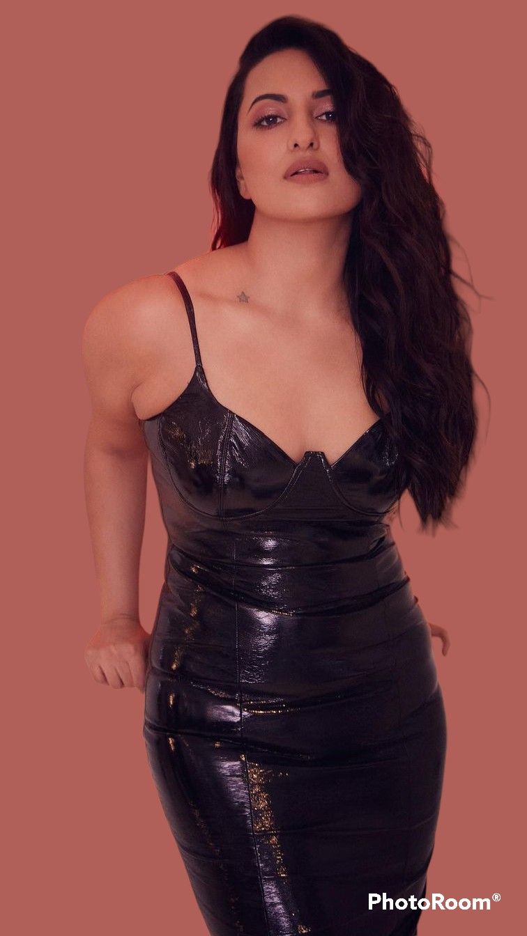 Sonakshi Sinha 112